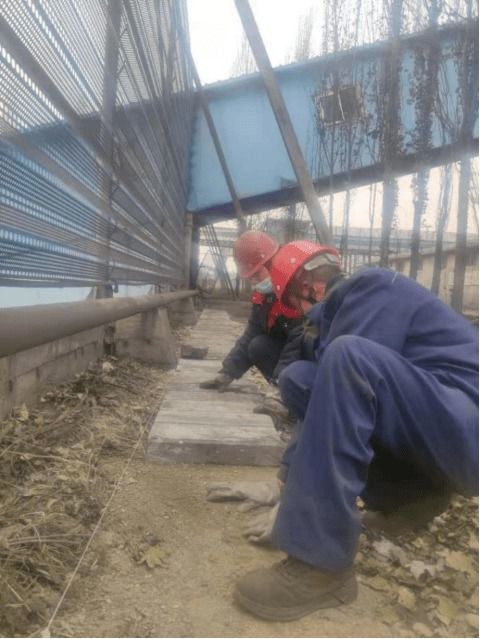 新疆拜城縣眾泰煤焦化選煤廠企業文化小故事 瓦刀 布兜 鉛筆頭